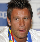 E' stiramento, Cassano fermo un mese