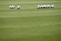 Lecce: arriva attaccante Leonardo