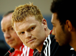 E' ufficiale, Riise alla Roma
